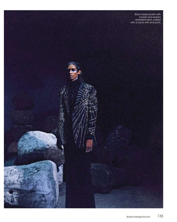 Black blazer jacket with a black shirt and pants