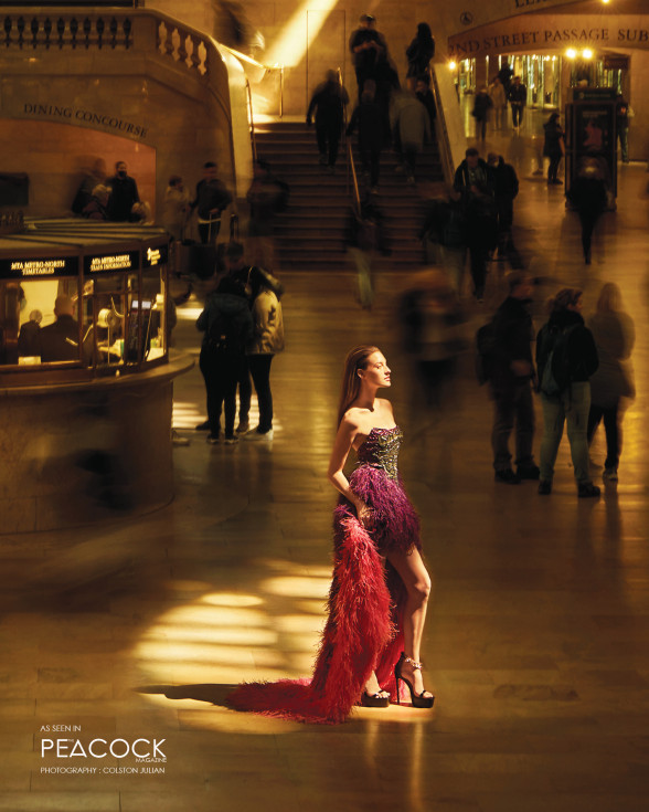 Multicoloured dress with sequins and feathers
