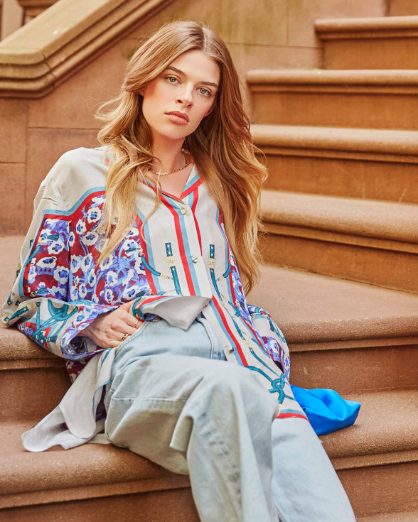 Blue Bloom boxy shirt