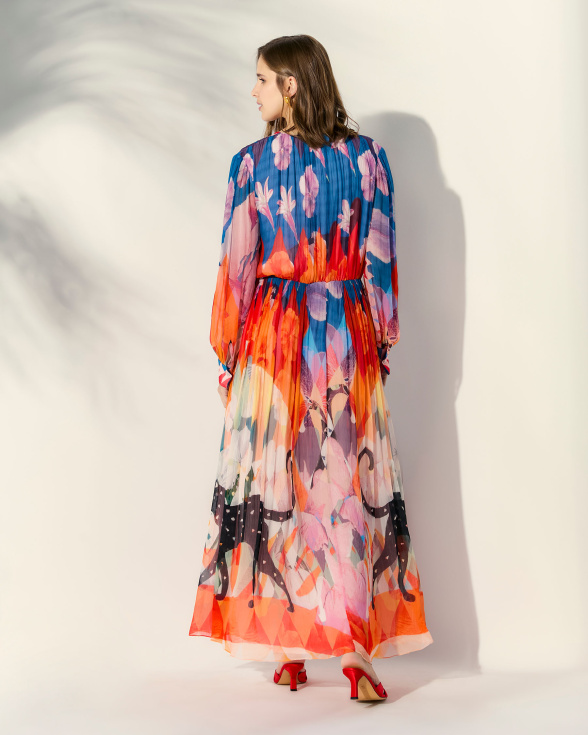 Feline Beauty Maxi dress