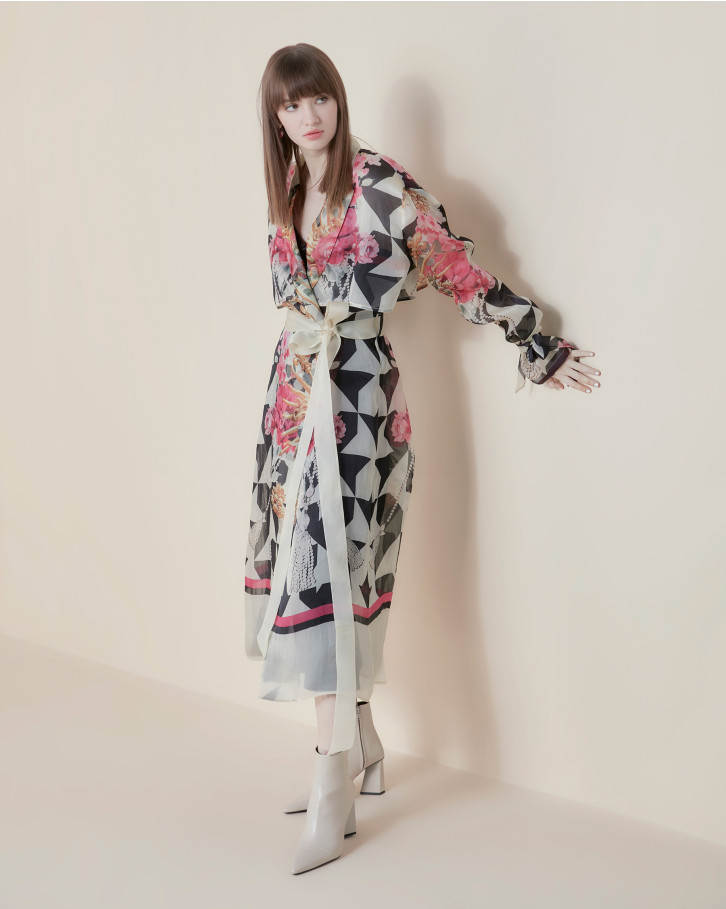 Inflorescence Trench coat