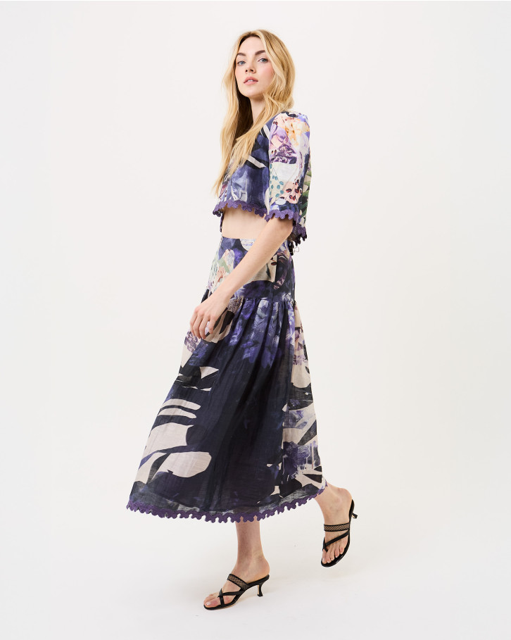 Garden of Wisteria Cropped Top