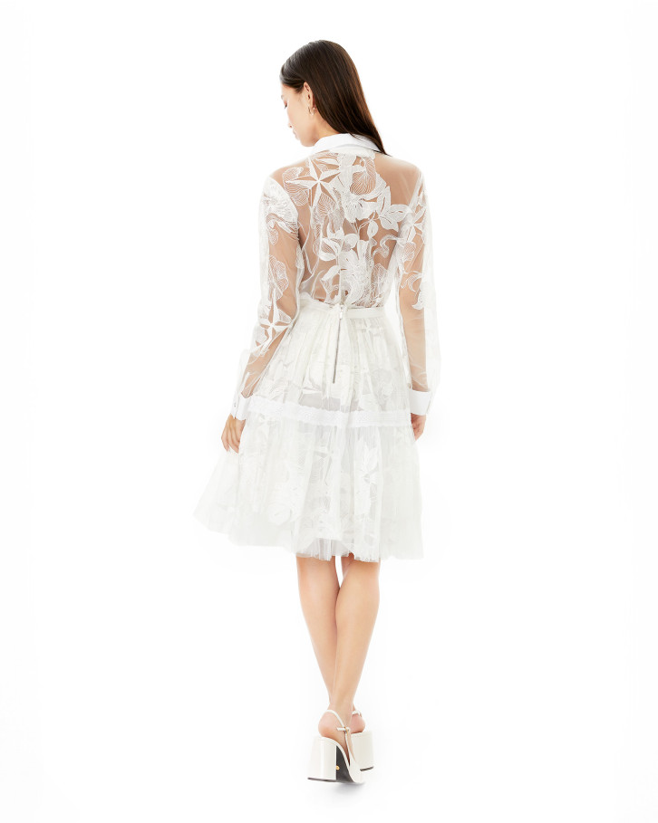 White Chantilly embroidered skirt